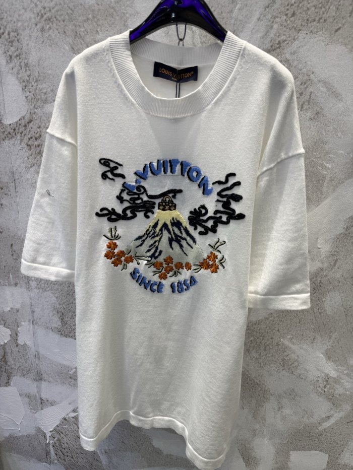 TEES