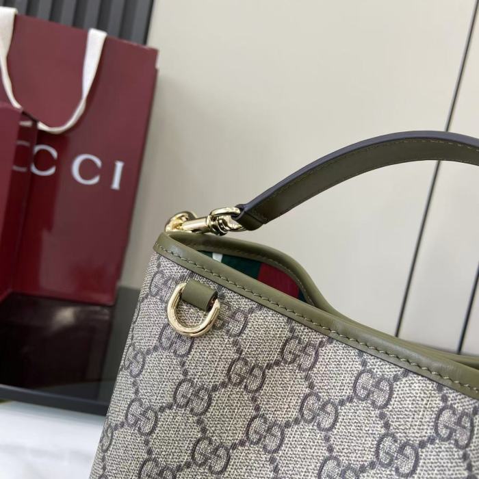 GG Emblem Bag “19x18x11CM” -064=
