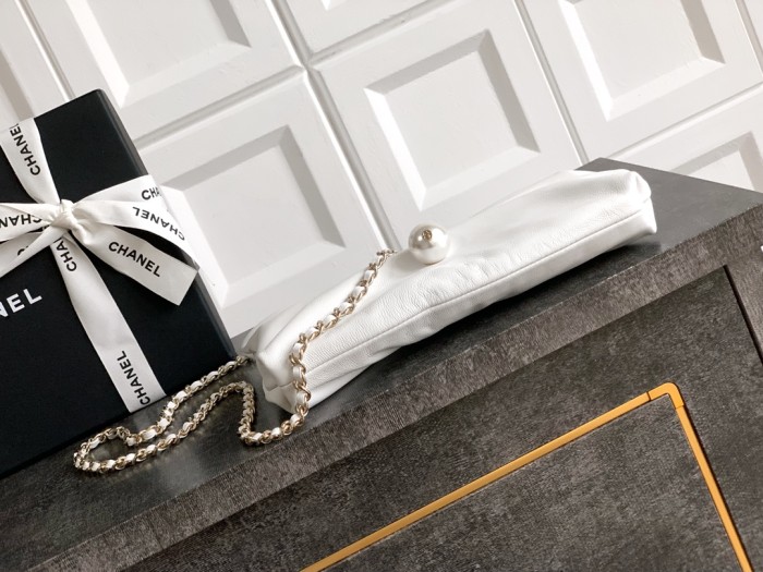 Folded Clutch with Pearl Charm “14x24x5cm”-055 =