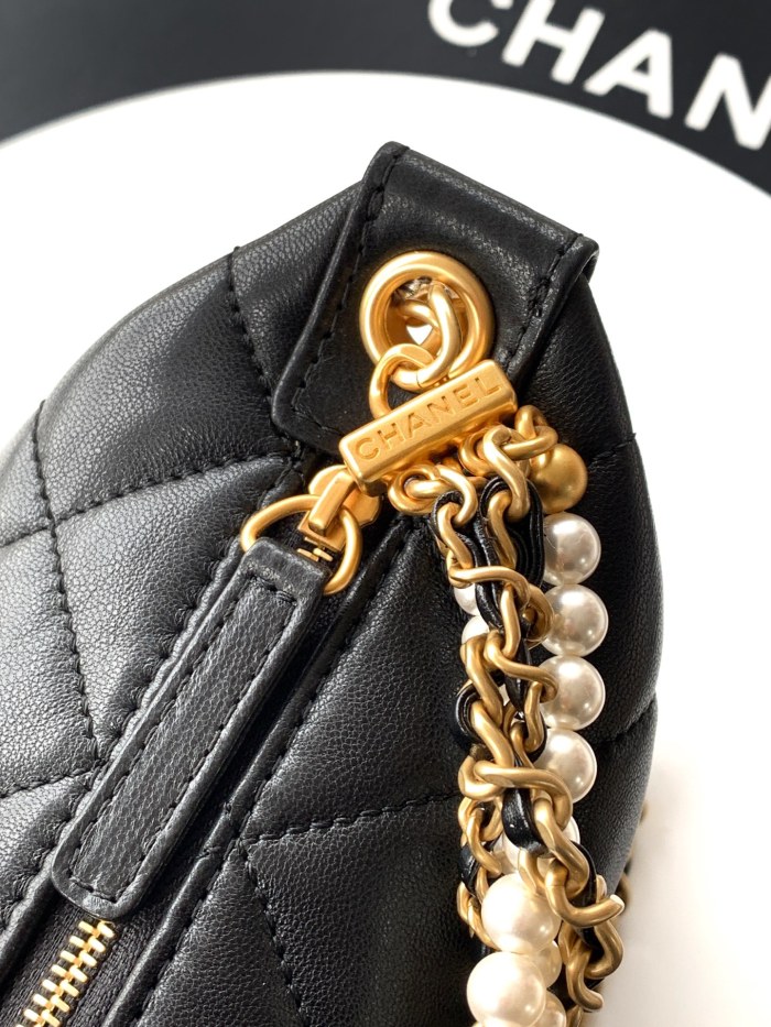 Pearl Chain Hobo Bag “13x23.5x7.5cm”-037 =