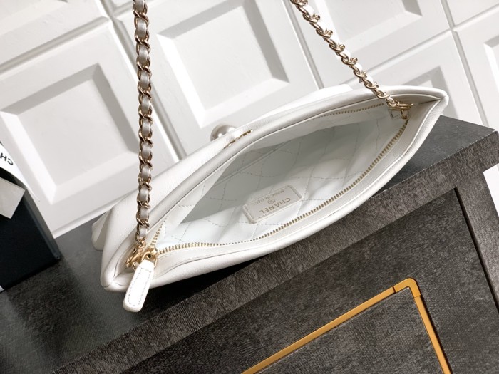 Folded Clutch with Pearl Charm “14x24x5cm”-055 =