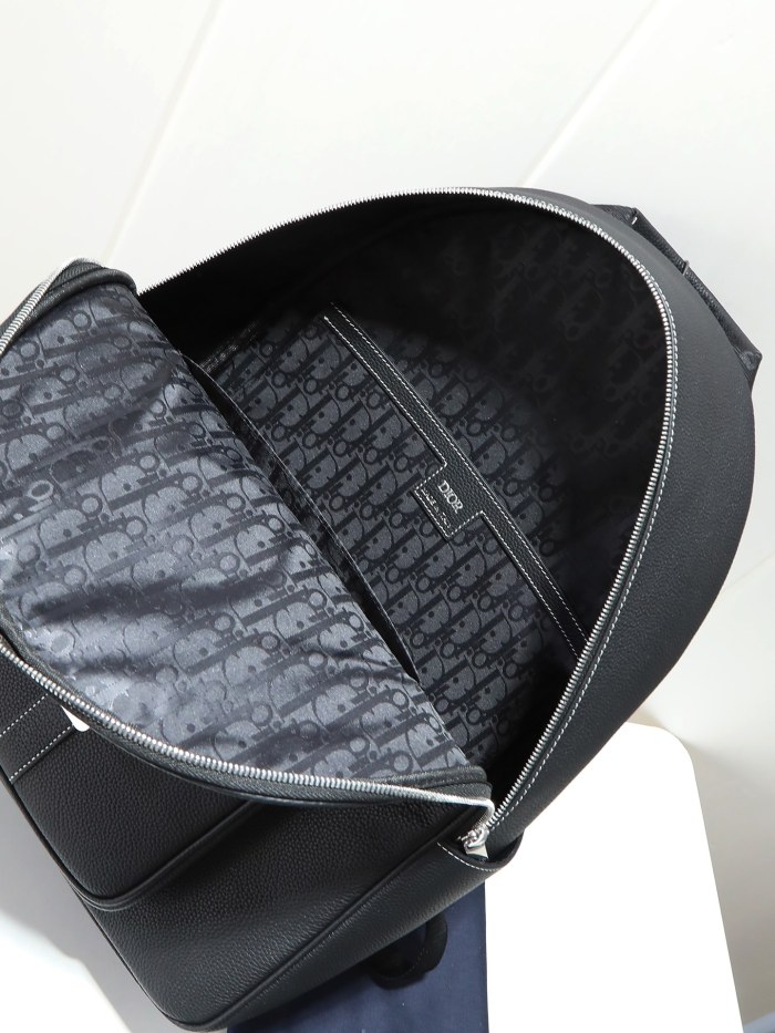 Saddle “33 x 43.5 x 19.5cm”-026=