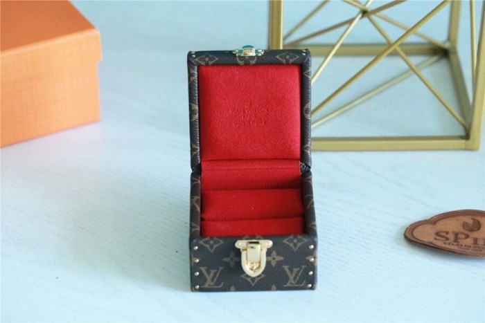 Coffret “6.5*6.5*4.5CM” 0011