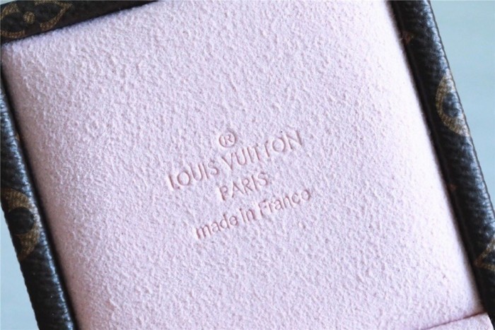 Coffret “6.5*6.5*4.5CM” 0011