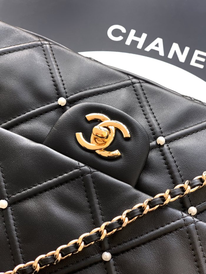 Flap Bag with Pearl Embellishments  16x24x7.5cm  -008 =