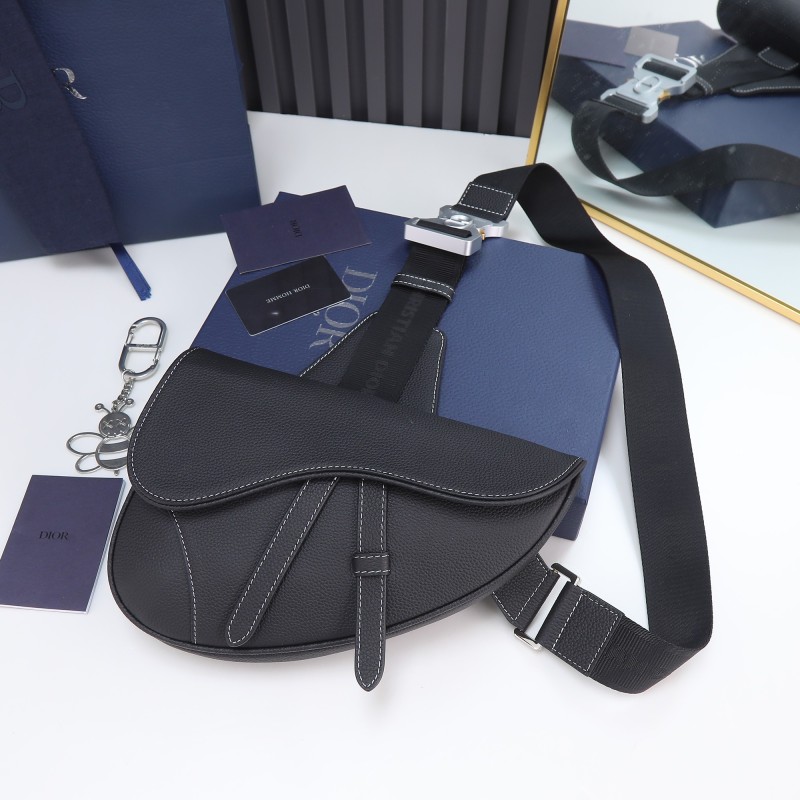Saddle “26 x 19 x 4.5cm”-024=