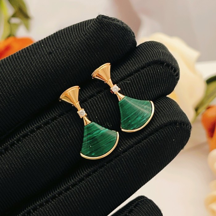Earring 06=