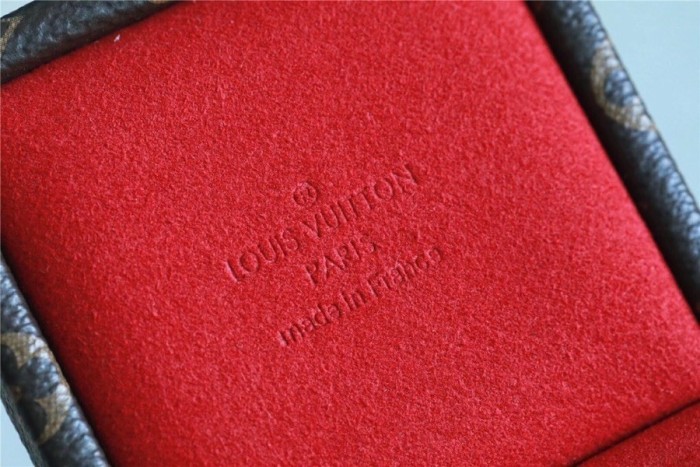 Coffret “6.5*6.5*4.5CM” 0011