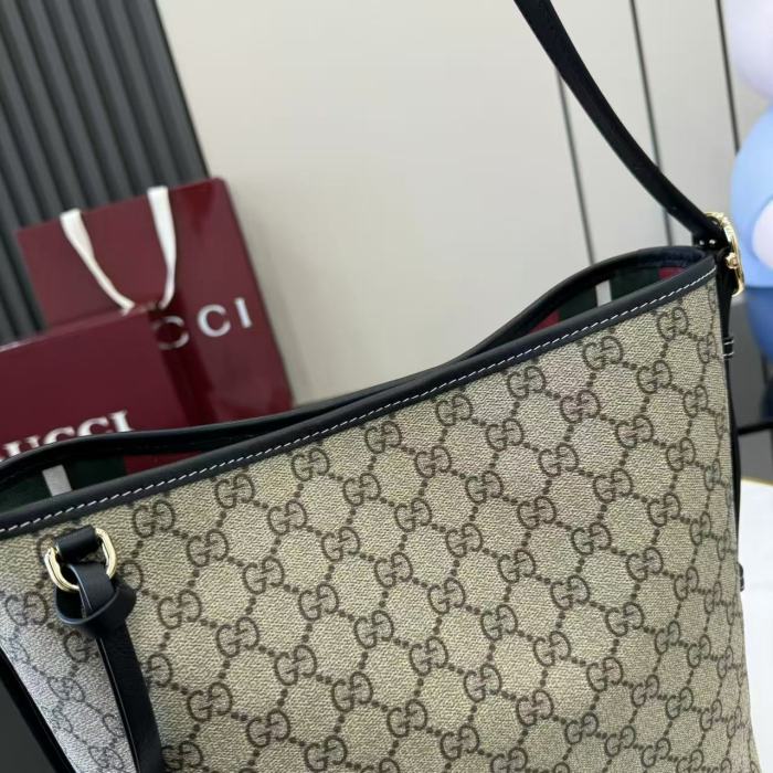 GG Emblem Bag “24x26x10CM”-035=