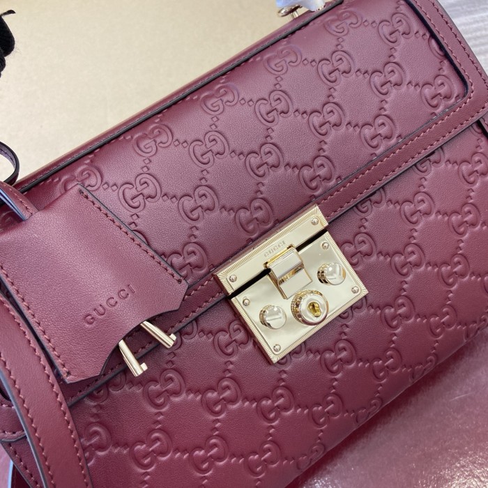 Signature top handle “26x18x11.5CM”-096=
