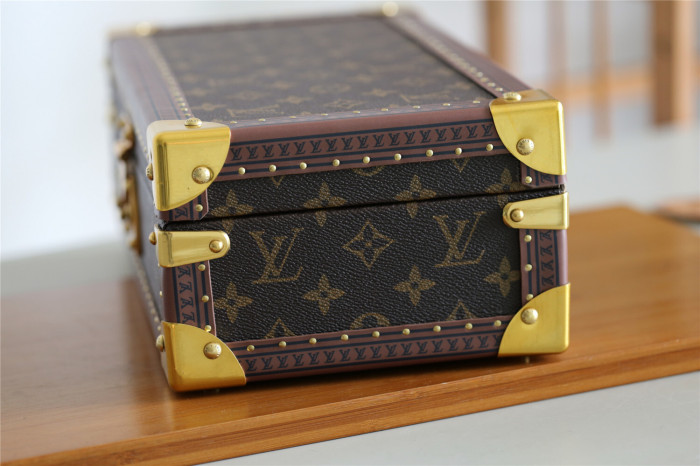 Coffret 8 Montres “35*19.5*12CM” 0211