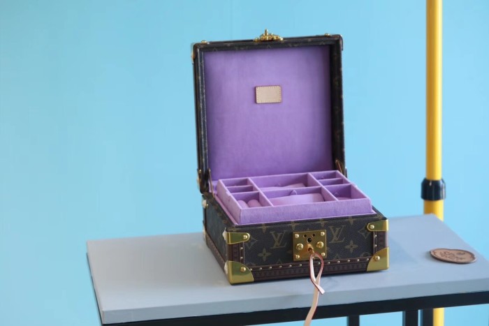 Coffret Joaillerie “24*24*12.5CM” 0221