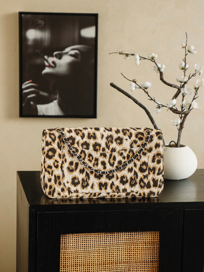 2026 Spring/Summer Runway Leopard Print Classic Flap Bag “18x33x8cm” -058 =