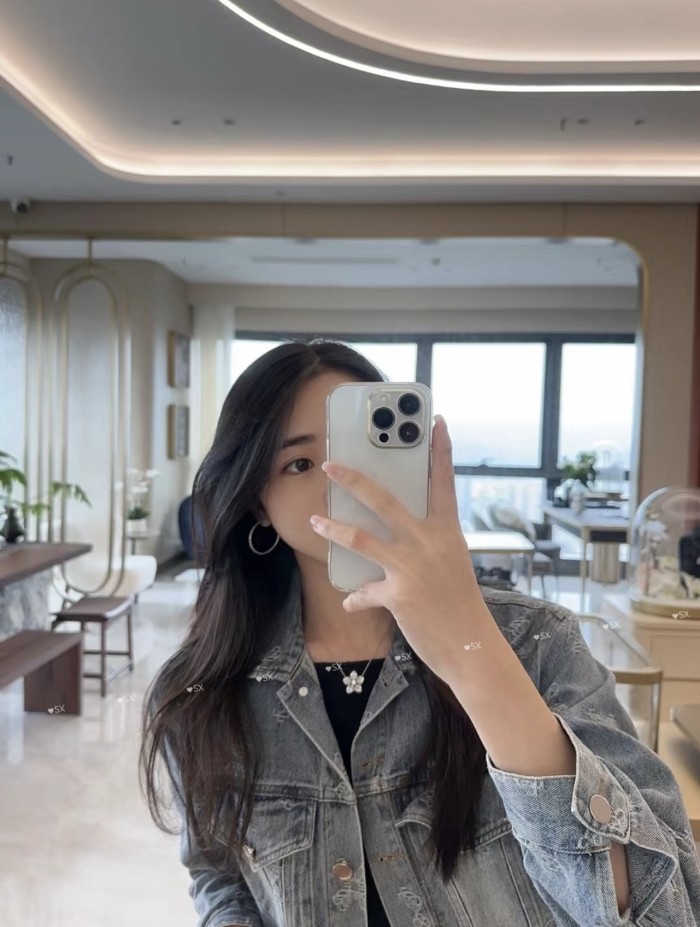 Earring 06=