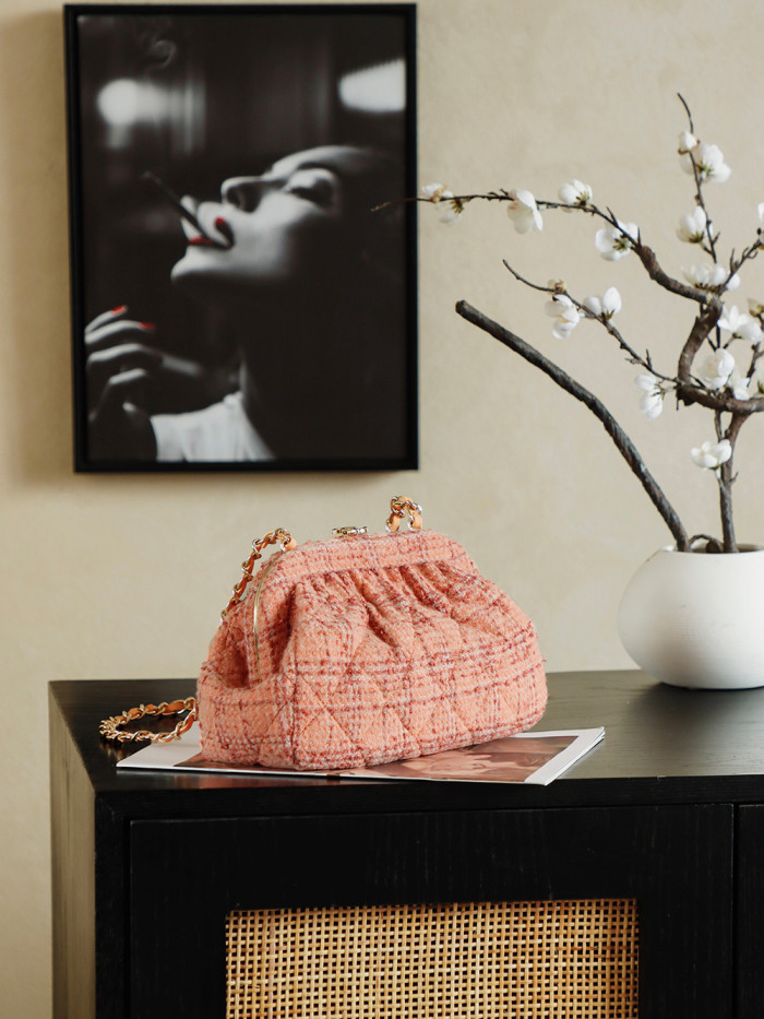 24A Haute Couture Tweed Cloud Bag  23x15x8cm  -087 =AS4714