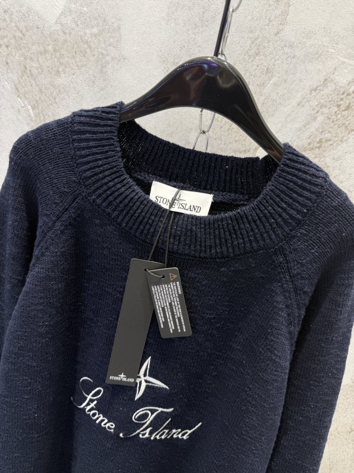 Woolen Sweater