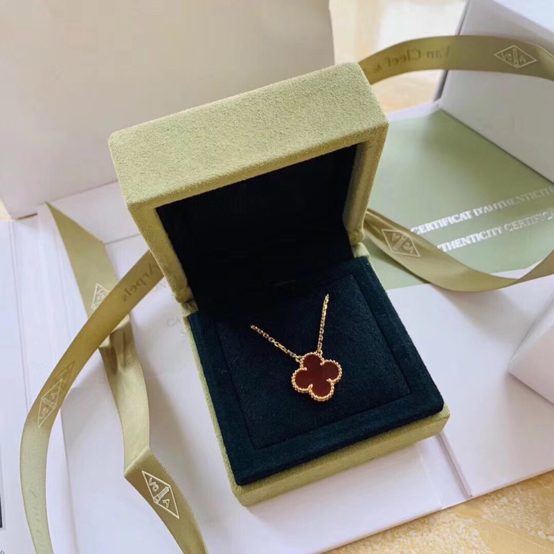 Necklace 34=