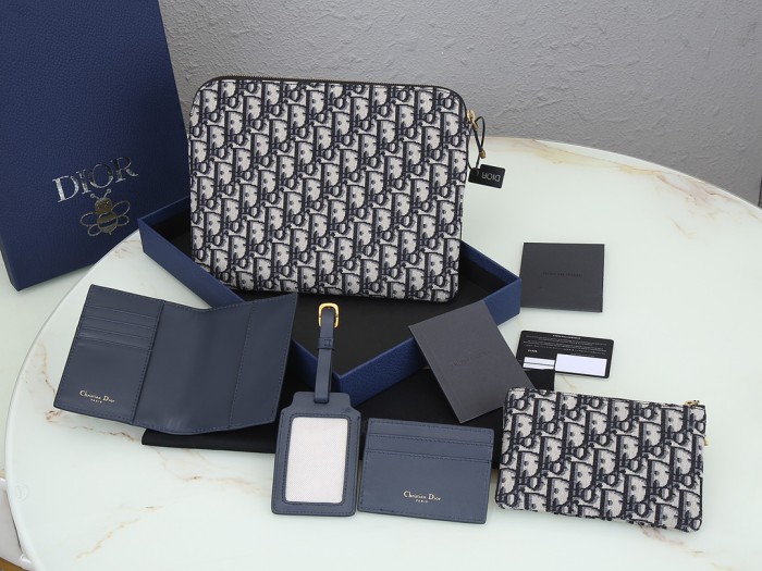 DIORTRAVEL  “28*21.5*2.5cm”-053=