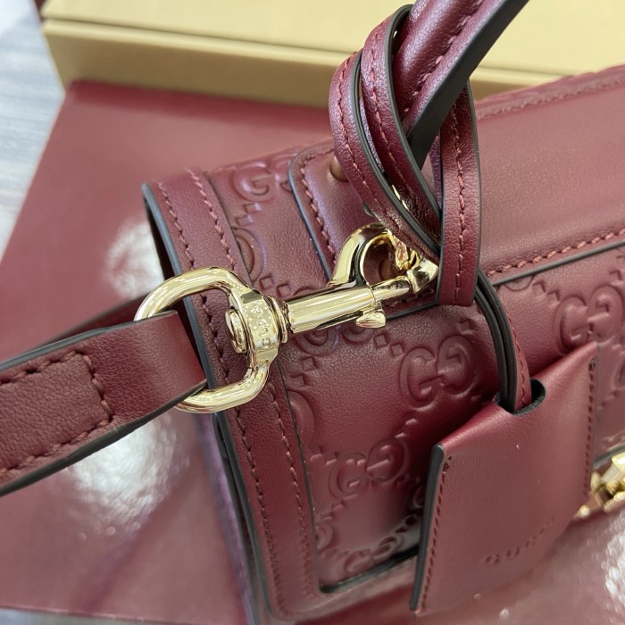 Signature top handle “26x18x11.5CM”-096=