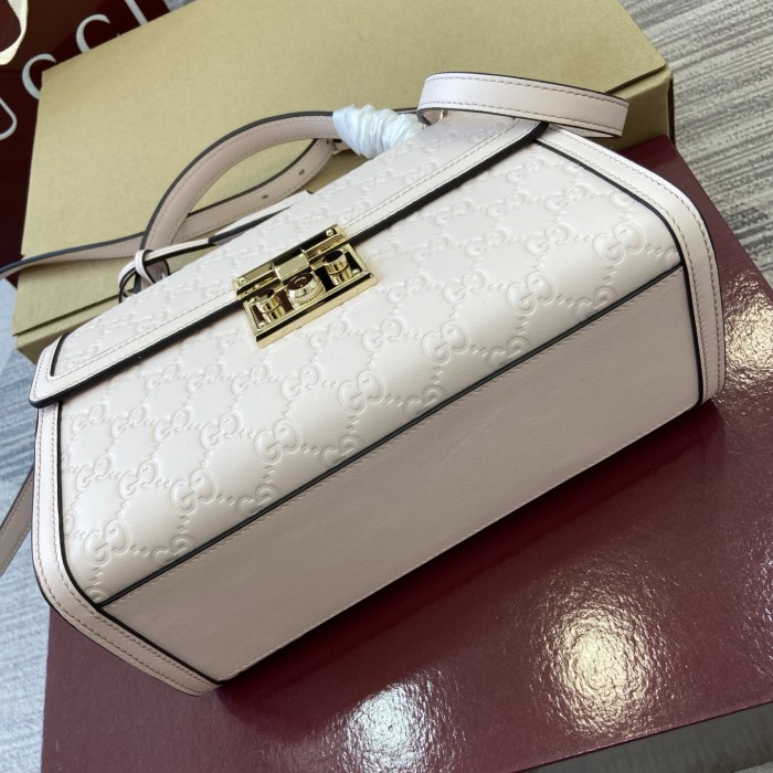 Signature top handle “26x18x11.5CM”-096=