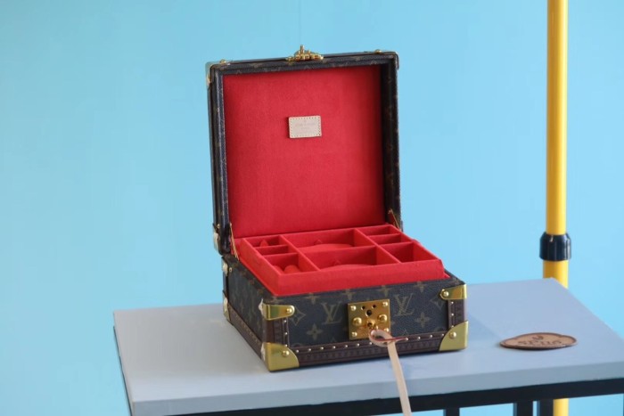 Coffret Joaillerie “24*24*12.5CM” 0221