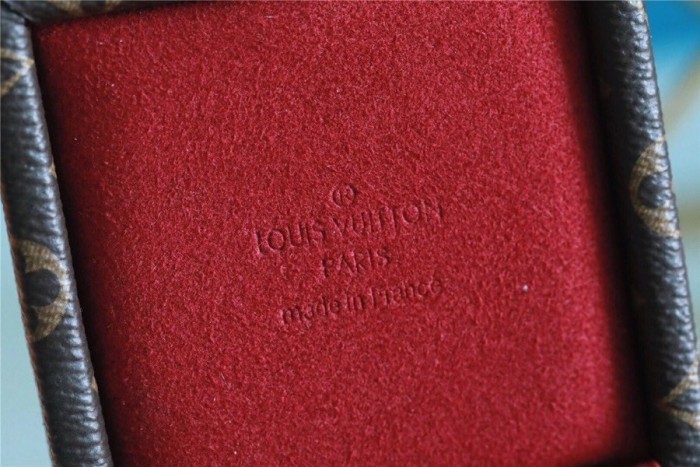 Coffret “6.5*6.5*4.5CM” 0011