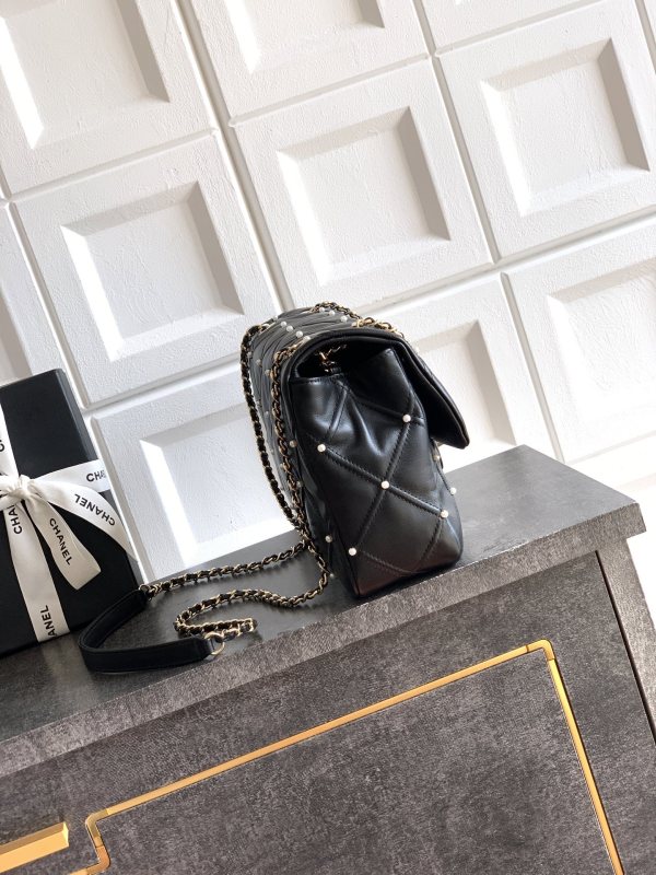 Flap Bag with Pearl Embellishments  16x24x7.5cm  -008 =