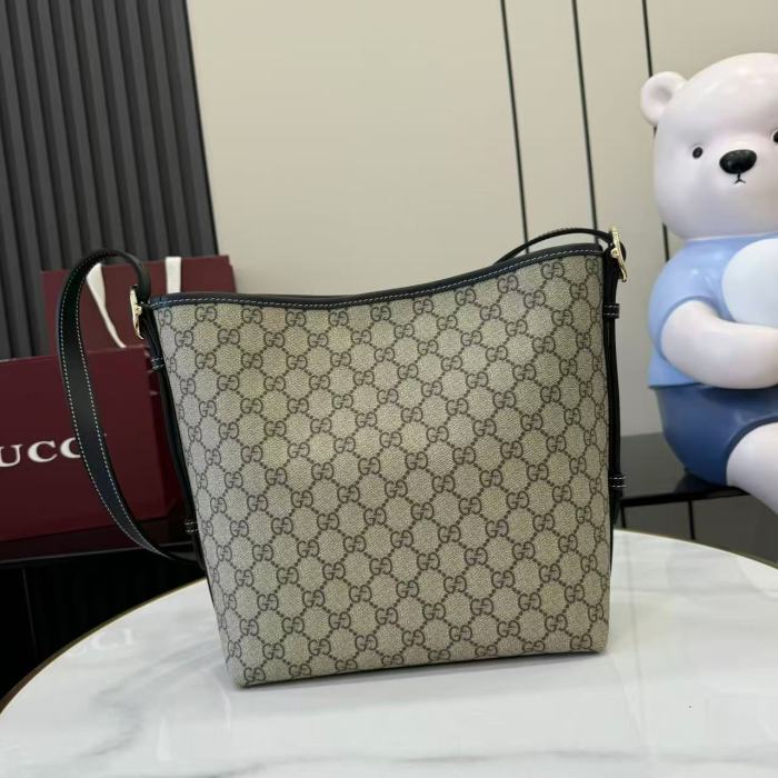GG Emblem Bag “24x26x10CM”-035=