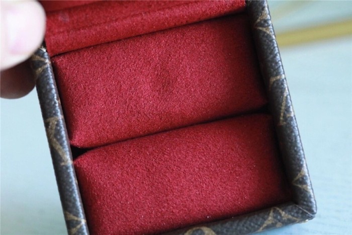 Coffret “6.5*6.5*4.5CM” 0011