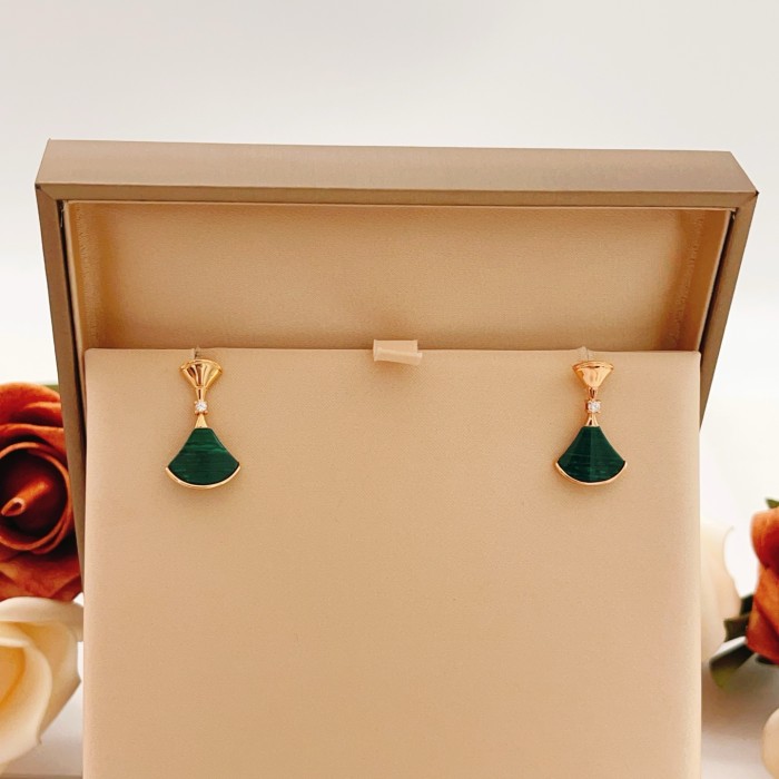 Earring 06=