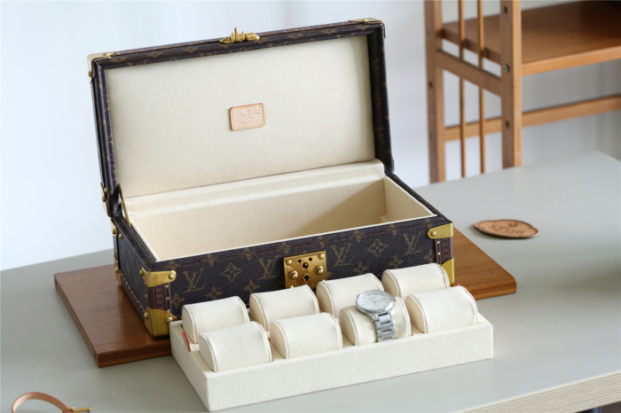 Coffret 8 Montres “35*19.5*12CM” 0211