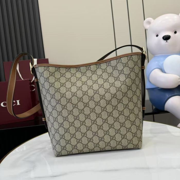 GG Emblem Bag “24x26x10CM”-035=