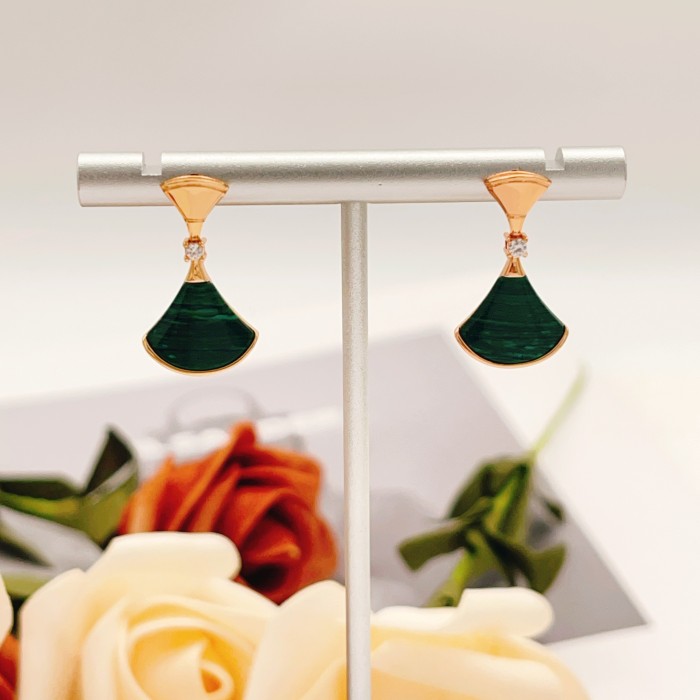 Earring 06=