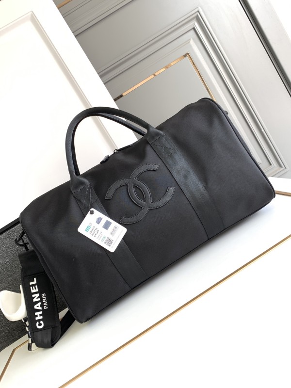 Canvas Duffle Bag with Interlocking CC Logo  45x25x21cm  -036 =