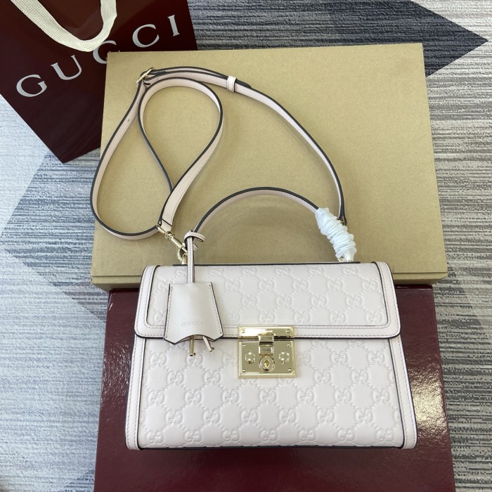 Signature top handle “26x18x11.5CM”-096=