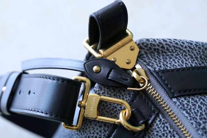GM Biker “38*15*15CM” 059
