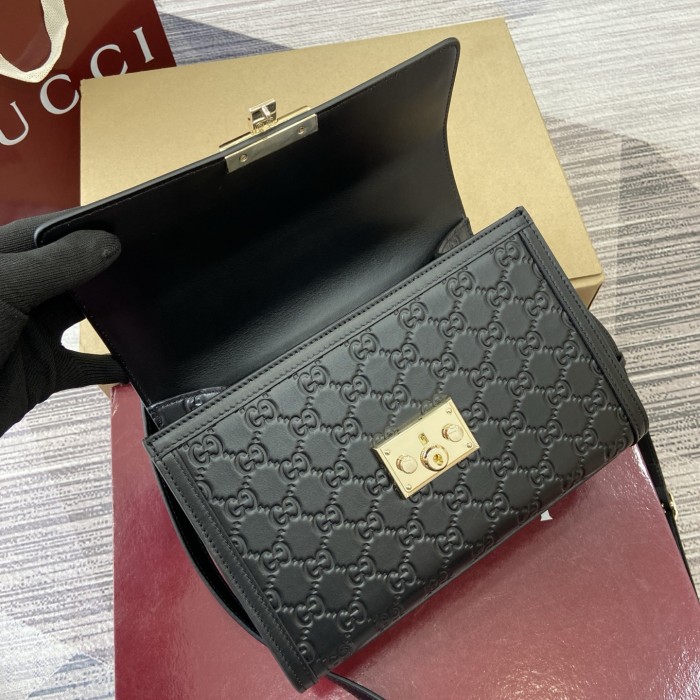 Signature top handle “26x18x11.5CM”-096=