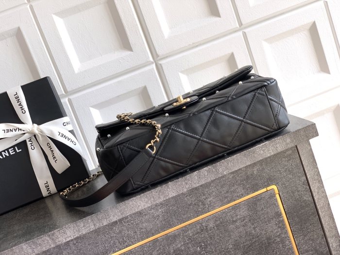 Flap Bag with Pearl Embellishments  16x24x7.5cm  -008 =