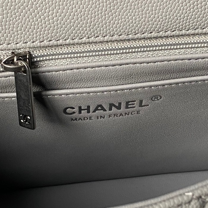 25B Classic Flap Mini with Top Handle   13.5x22.5x6cm   -087 =AS5702