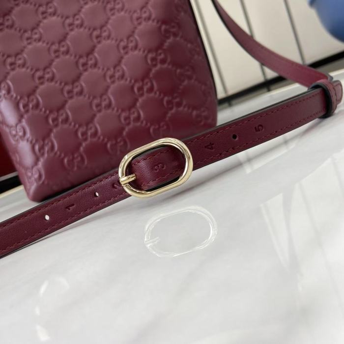 GG Emblem Bag “15x18x18x8CM”-084=
