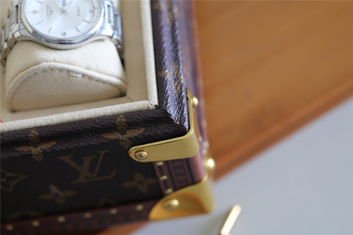 Coffret 8 Montres “35*19.5*12CM” 0211