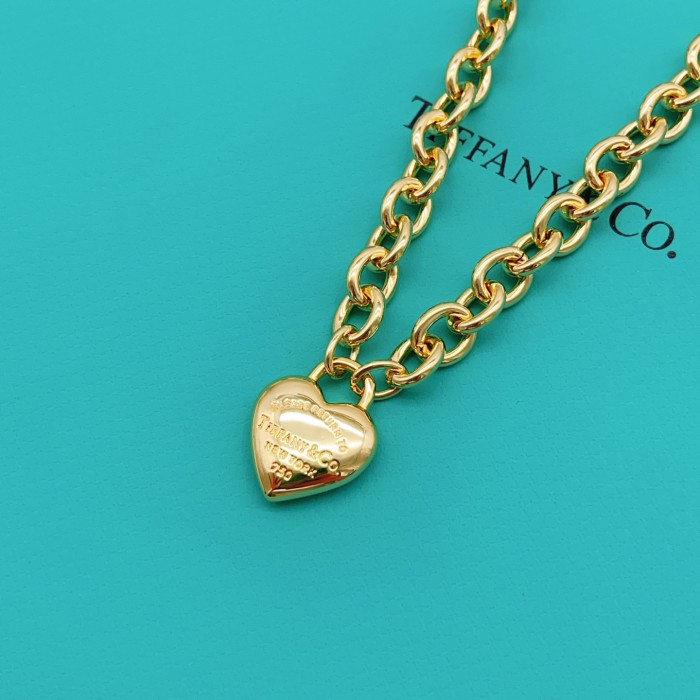 Necklace 08=