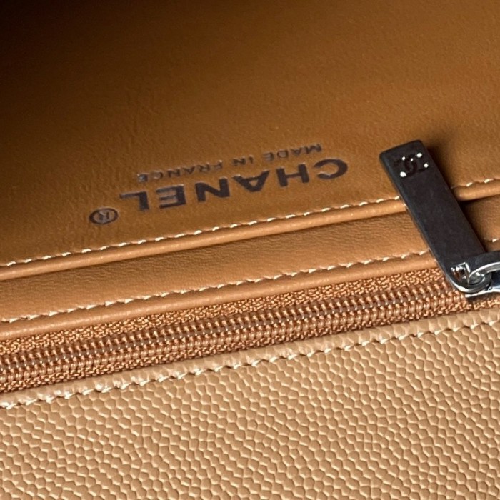 25B Classic Flap Mini with Top Handle   13.5x22.5x6cm   -087 =AS5702