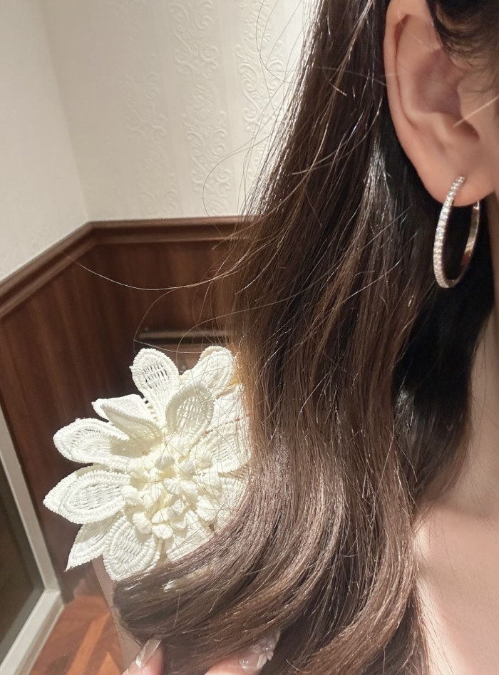 Earring 06=