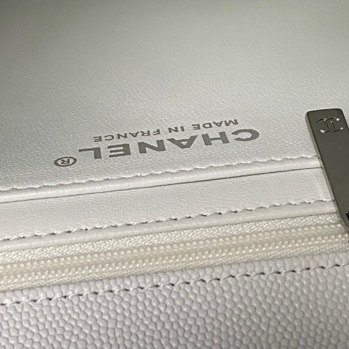 25B Classic Flap Mini with Top Handle   13.5x22.5x6cm   -087 =AS5702