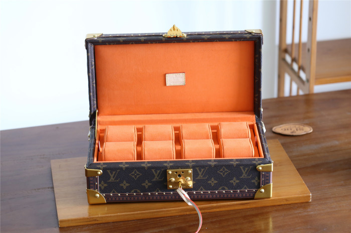 Coffret 8 Montres “35*19.5*12CM” 0211