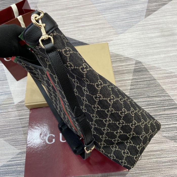 Giglio Bag “35x39.5x14CM”-075=