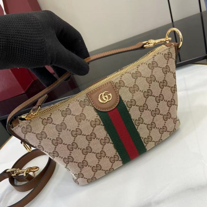 Vanity Medium Top Handle Bag “19x10x9CM”-064=