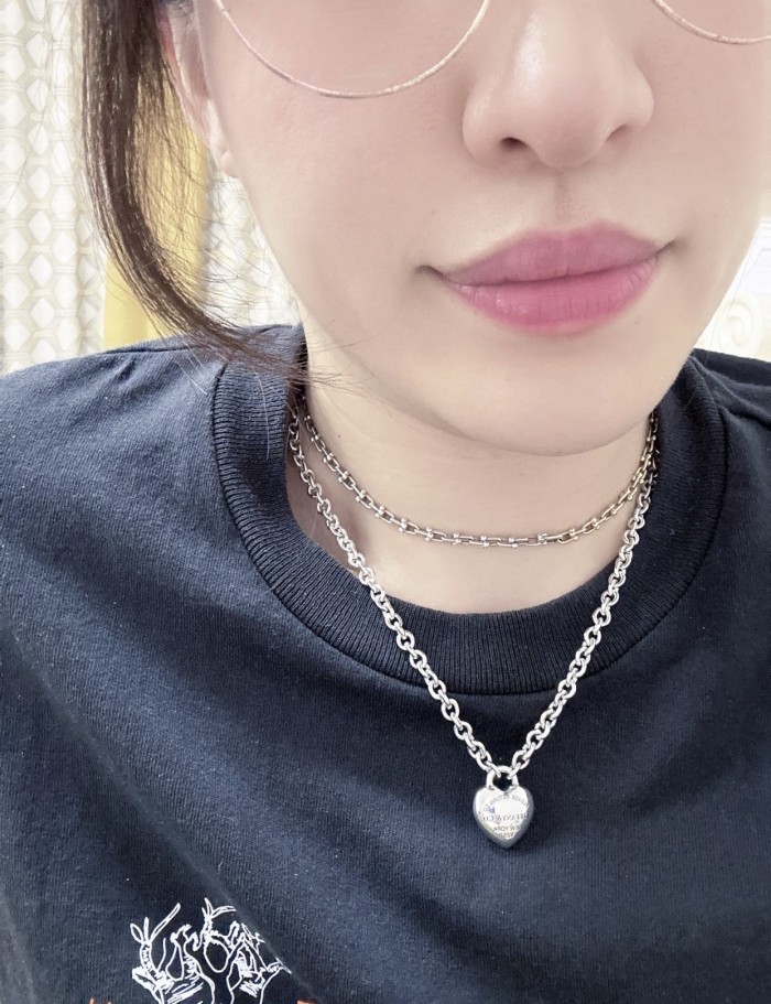 Necklace 08=