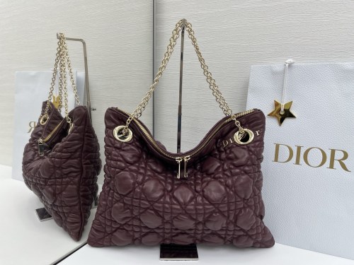 Cannage-Quilted Tote “38x28.5cm”-017